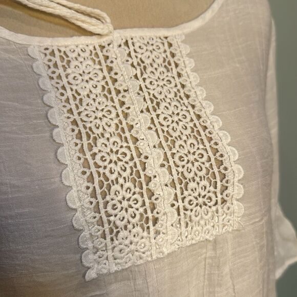FINAL ❤️ Cupshe White ruffle embroidered tunic swim cover Size S - Picture 6 of 7